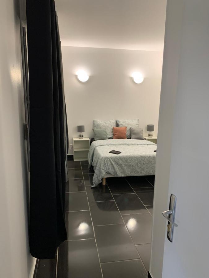 Villa Tenjin Chambre 1 Bondy Eksteriør bilde